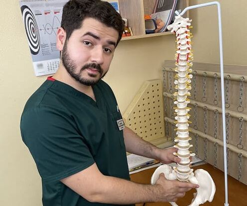 Ako imate bolove u donjem dijelu leđa, trebate se obratiti liječniku opće prakse ili neurologu. 